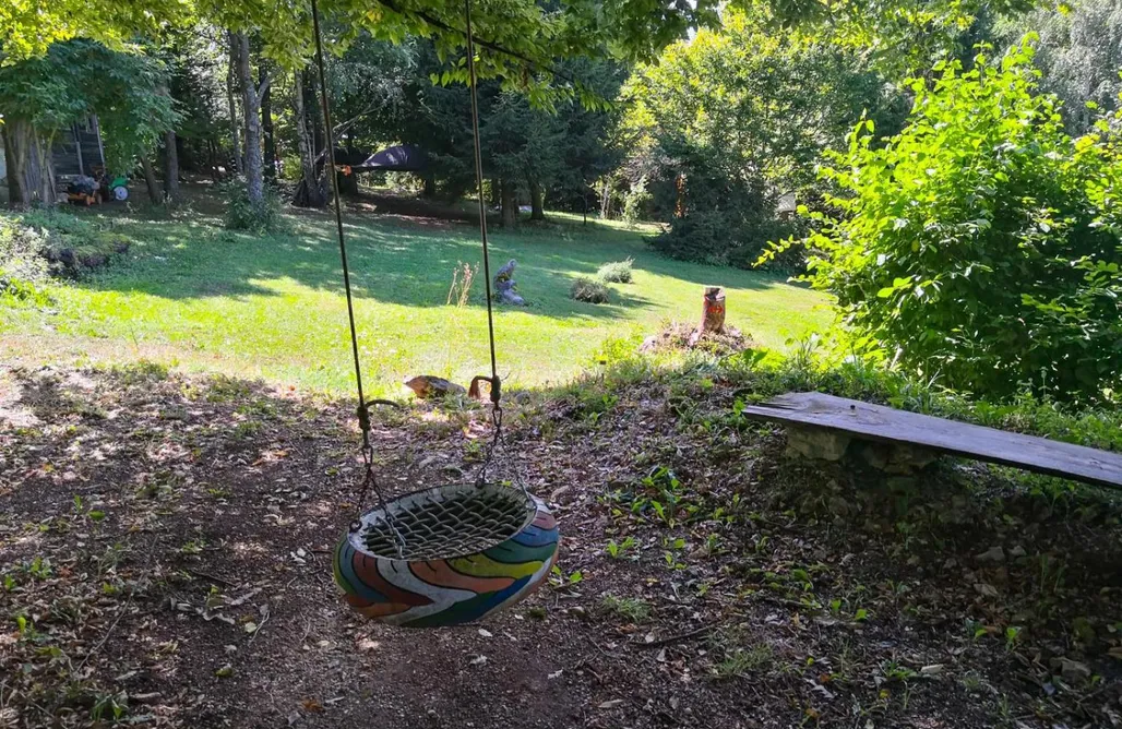 AlohaCamp Forest Cabin (3 Guests) 4