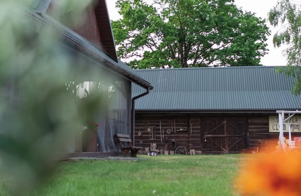 noclegi AlohaCamp Agroturystyka Żary Tanew - Domek Retro 2