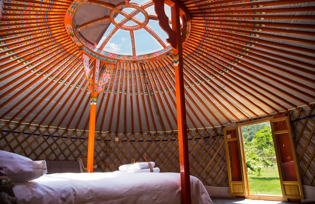 AlohaCamp Yurta Tierra  2