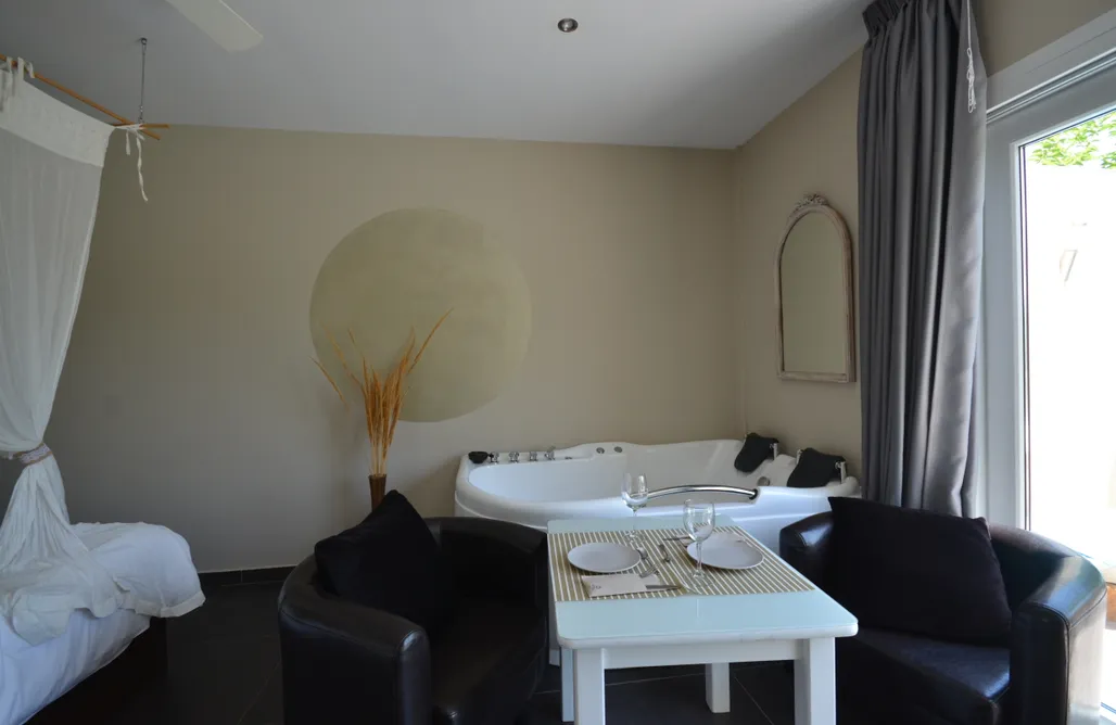 AlohaCamp Suite Metal 4