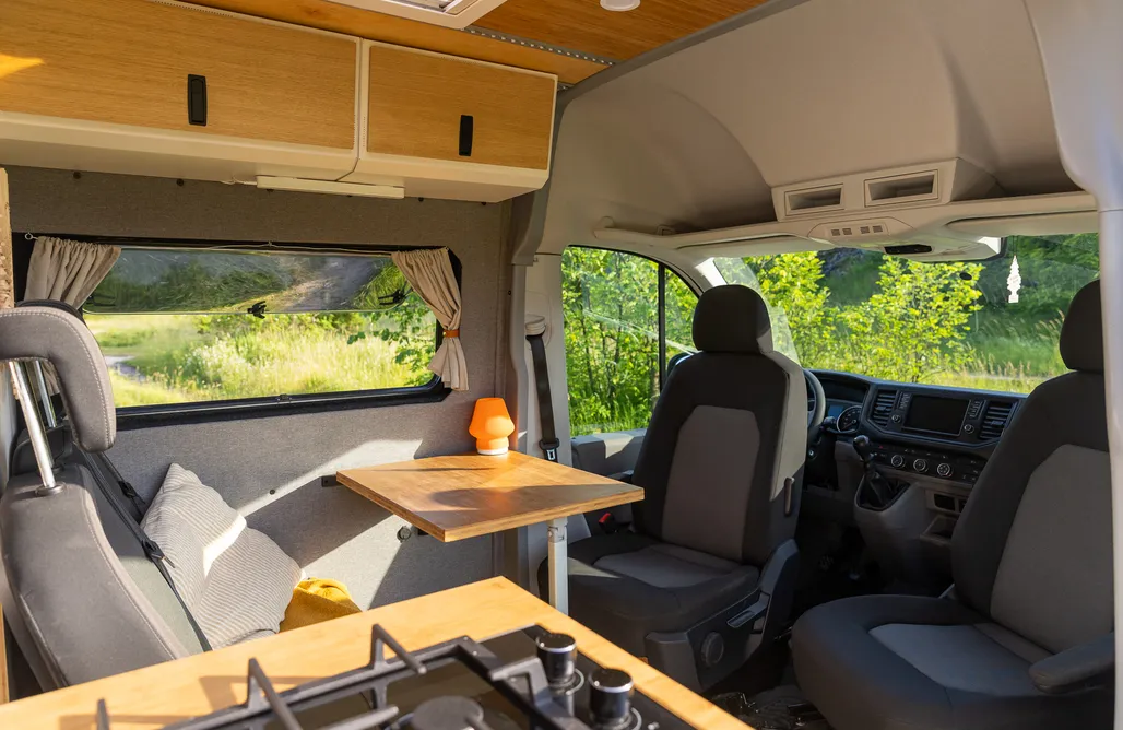 noclegi AlohaCamp Campervan - Frank 4