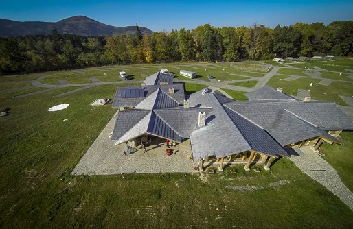 Zdjęcie obiektu Camp 66