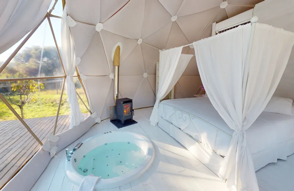 AlohaCamp Domo Honey 2