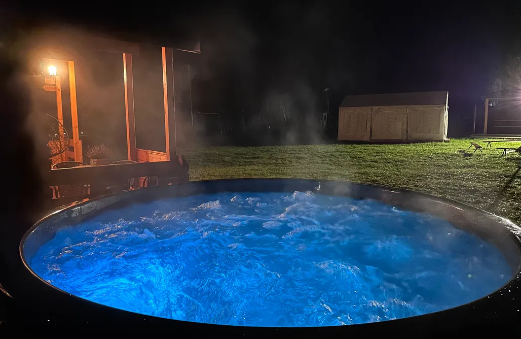 noclegi AlohaCamp Ranczo Rogowo Prywatne SPA & Łowisko 5