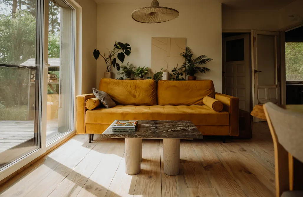 ubytování AlohaCamp Mech i Szyszka - domki z wagonu pocztowego i z drewna 4