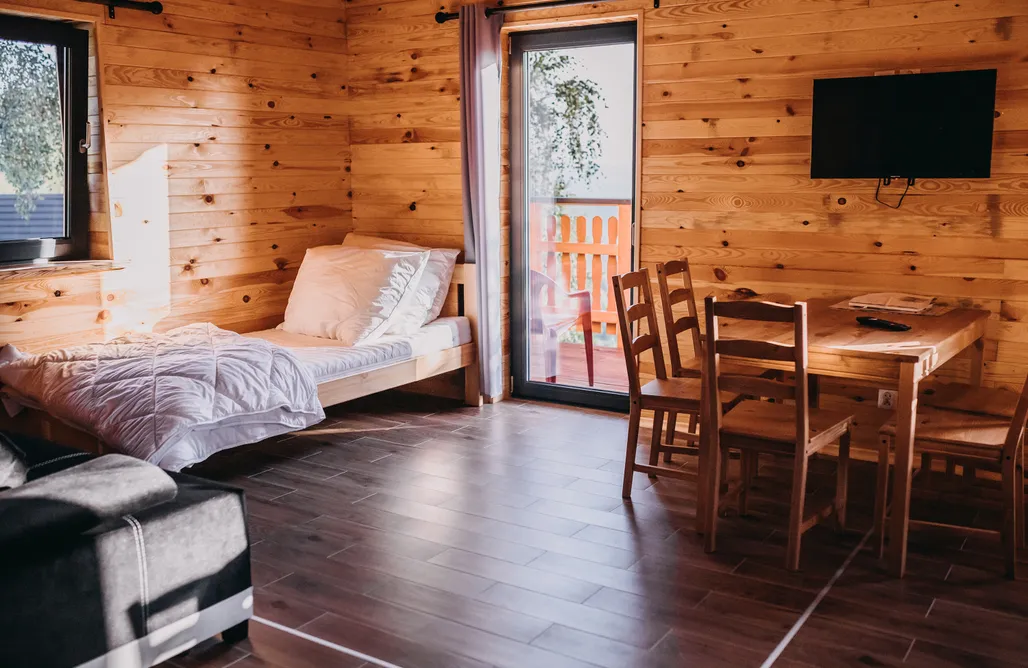 Dom z Basenem Sowiogórska Ostoja - dom z bali 1