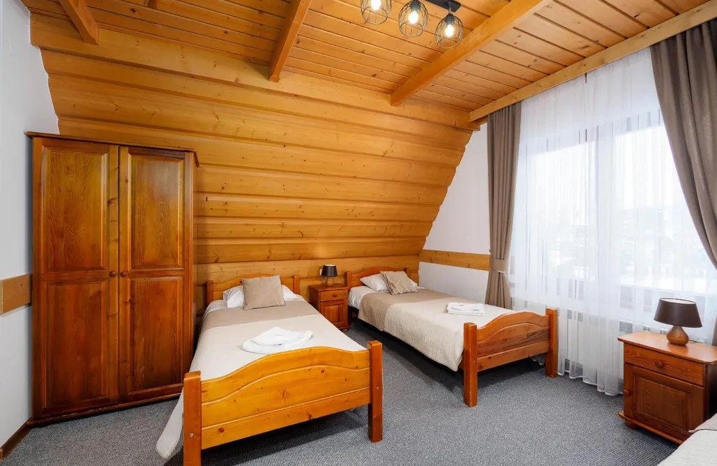 AlohaCamp Pokój czteroosobowy z widokiem na góry 4