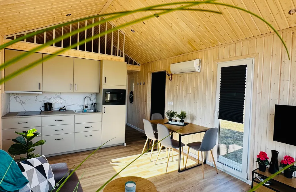 AlohaCamp Domek Jadwigi 2