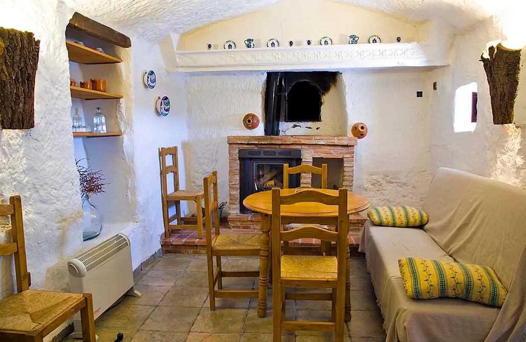 alojamientos AlohaCamp Cuevas Atalaya: para 4 personas 4