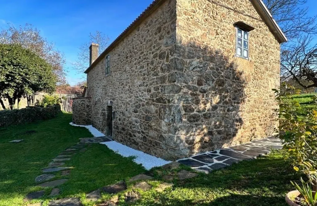 noclegi AlohaCamp Casa Fogar do Ulla 1