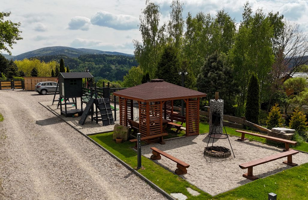 Alloggi AlohaCamp Osada Chełm domek Beskid i Góral 1