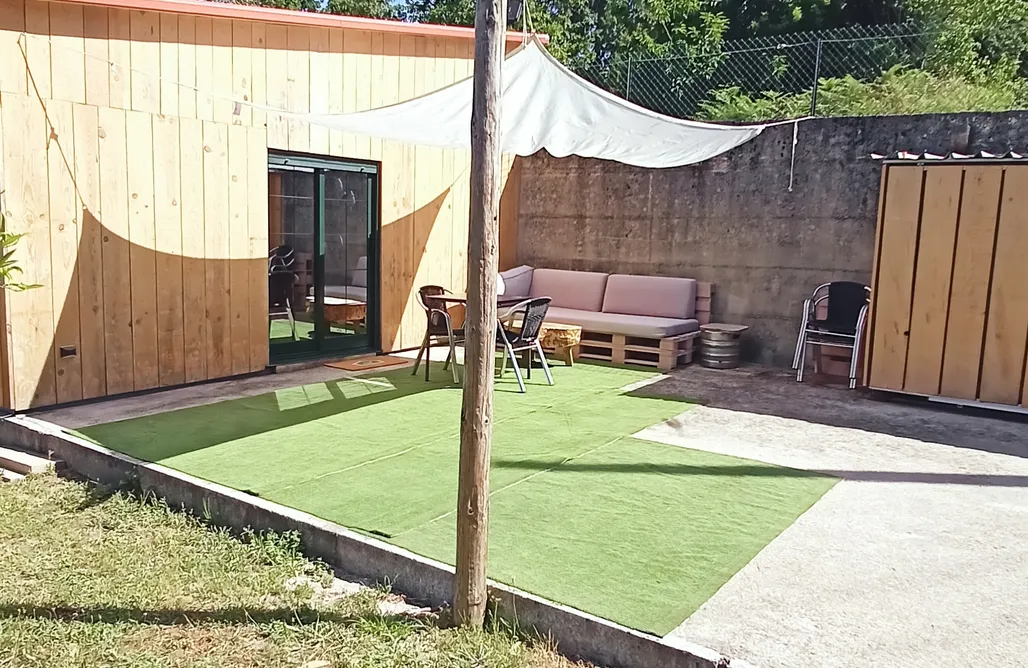 AlohaCamp accommodation A Cabaña do Cumiar 1