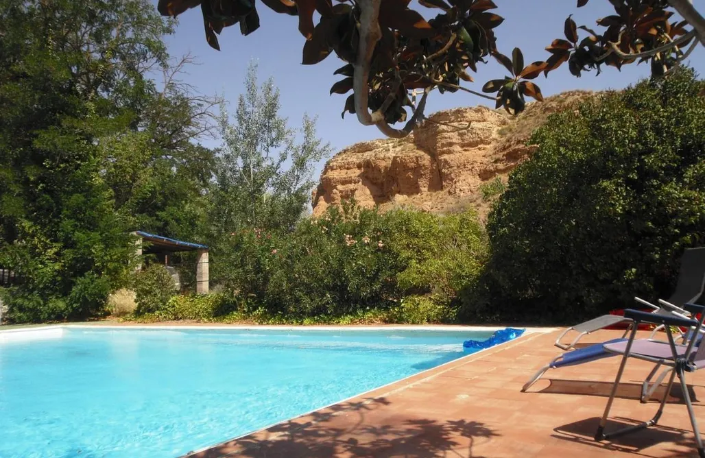 Unterkunft AlohaCamp Cortijo Palacete La Tala 3