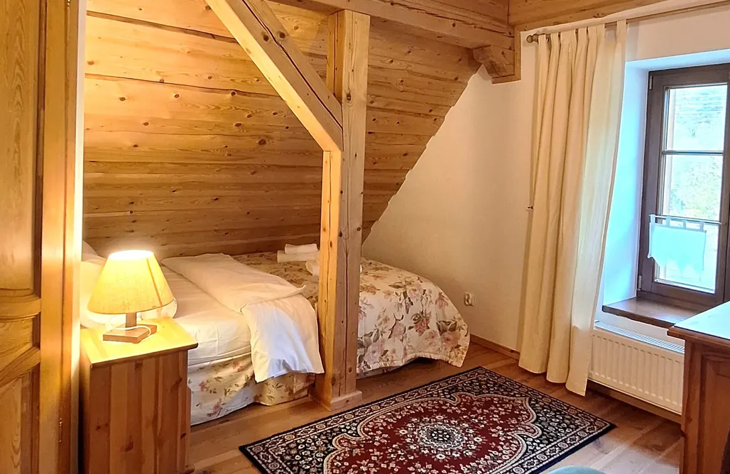 AlohaCamp Pokój czteroosobowy z łazienką nr 3 3
