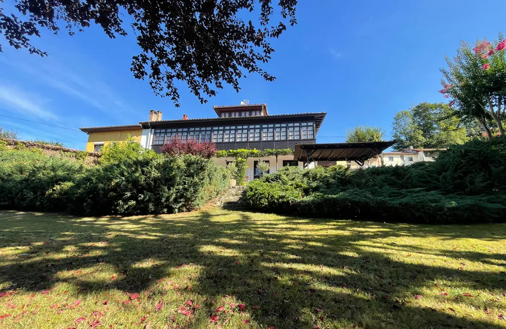 Floravista, villa de lujo para 12 personas en Valle, Piloña AlohaCamp