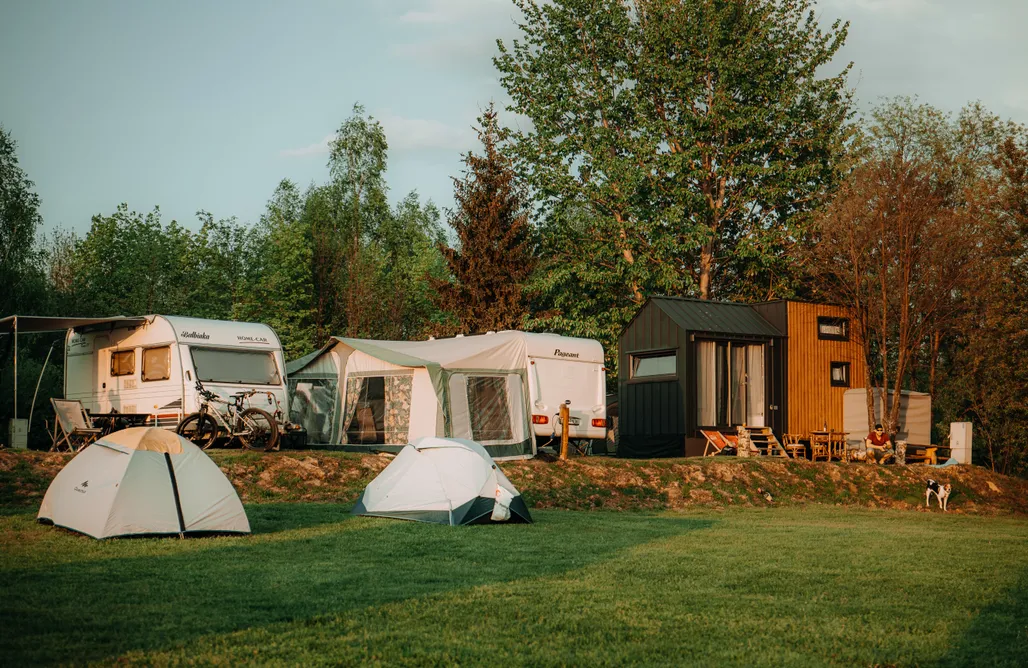 noclegi AlohaCamp Miejsce kamperowe - Wyskocz na! 1