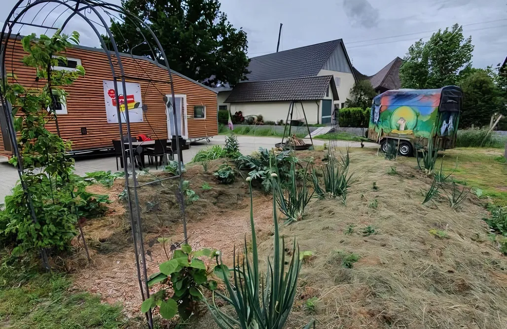 Ferienwohnung Bodensee Tinyhouse Lebenshofalpakas 2