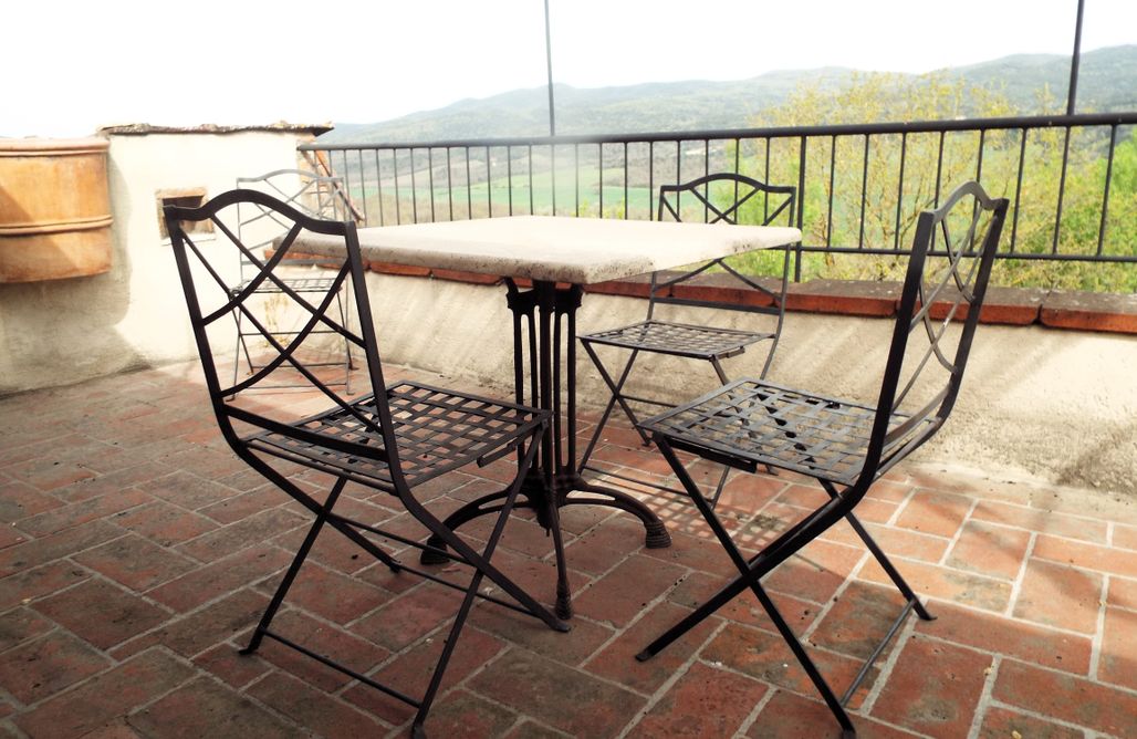 Location Vacances Ajaccio Appartement avec vue et piscine dans une ferme toscane 1