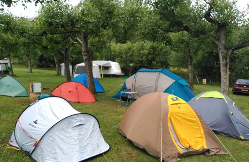 Zdjęcie obiektu Sitio para tiendas - Camping Laspaúles  