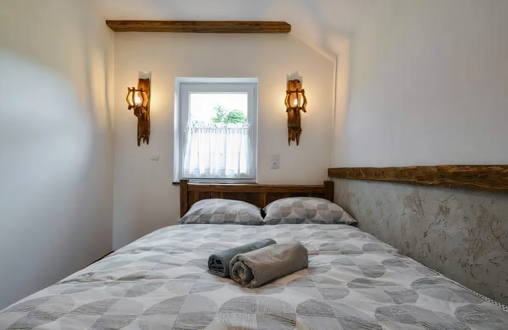 AlohaCamp Domek czerwony  2