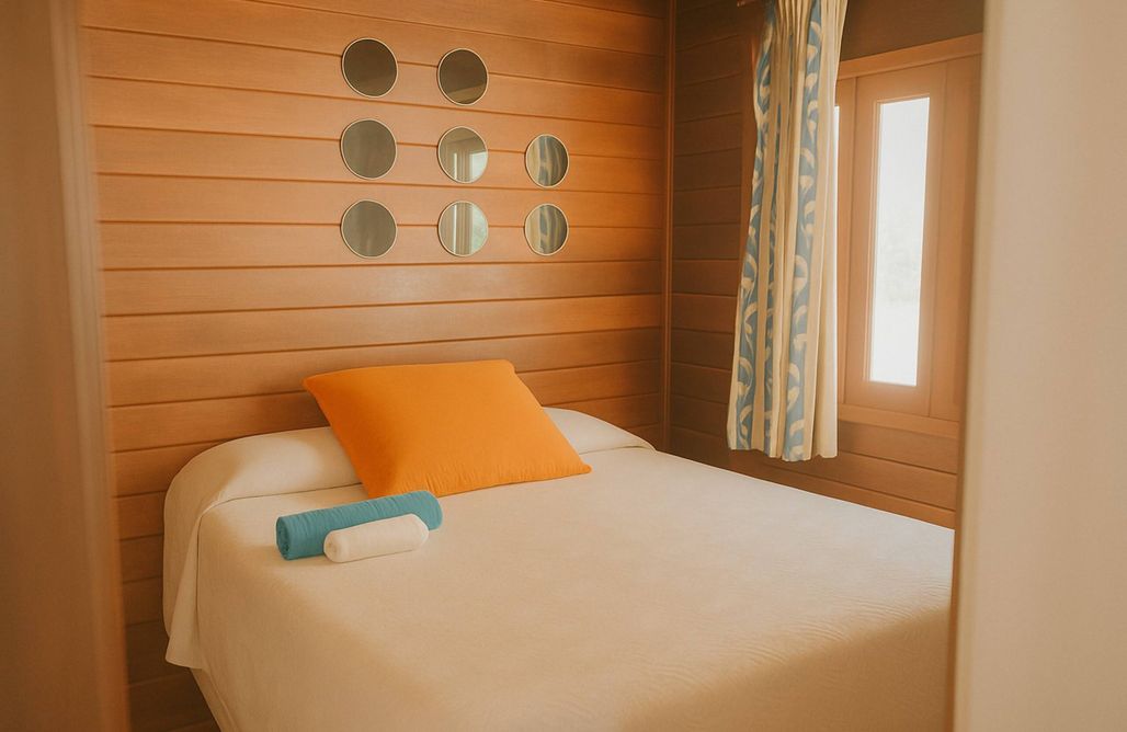 AlohaCamp Casa Noray El Palmar-Swimming pool with water jets 2