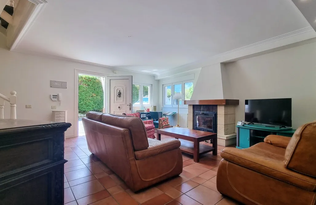 Alojamiento en Andrín Casa vacacional El Naranjo 1