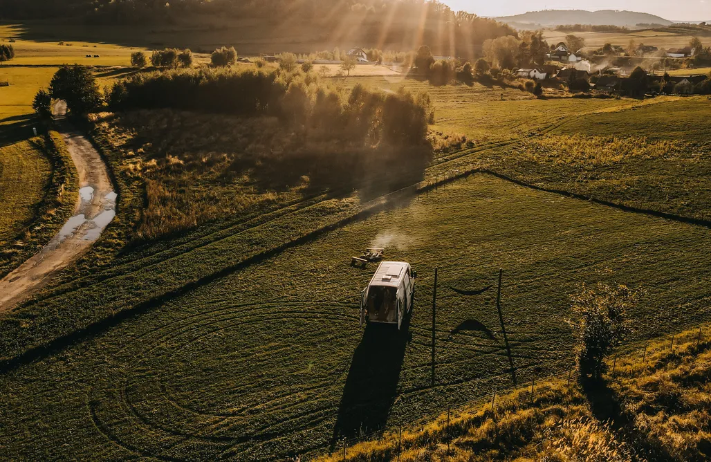 noclegi AlohaCamp Miejsce kamperowe - Dzika Łąka 5