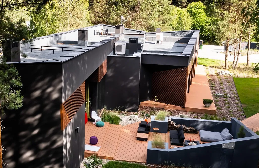 AlohaCamp accommodation Modern Forest House  3