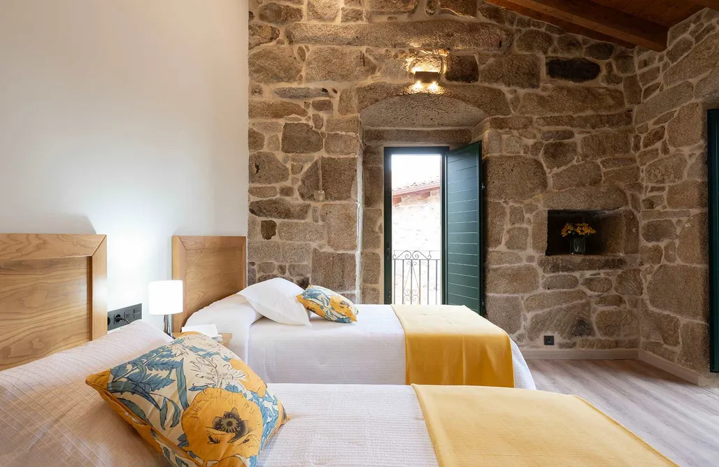 AlohaCamp Villa Boutique Ourense 2