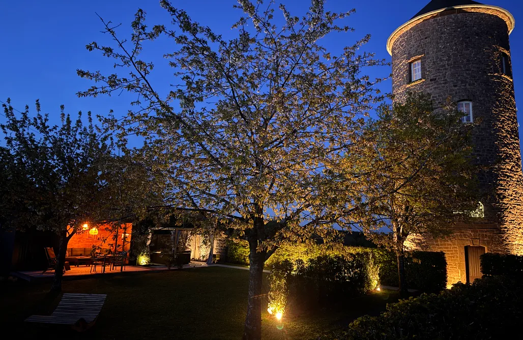 Hébergement AlohaCamp EifelturmSuite 1