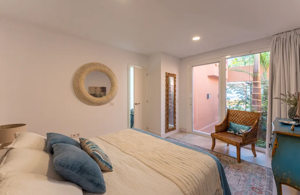 AlohaCamp Sunset Golf 2