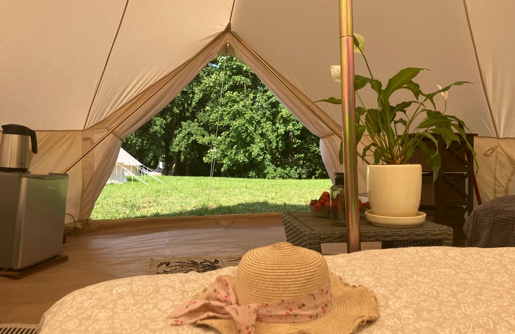 AlohaCamp Namiot Glampingowy 4 osobowy - przy rzece 2