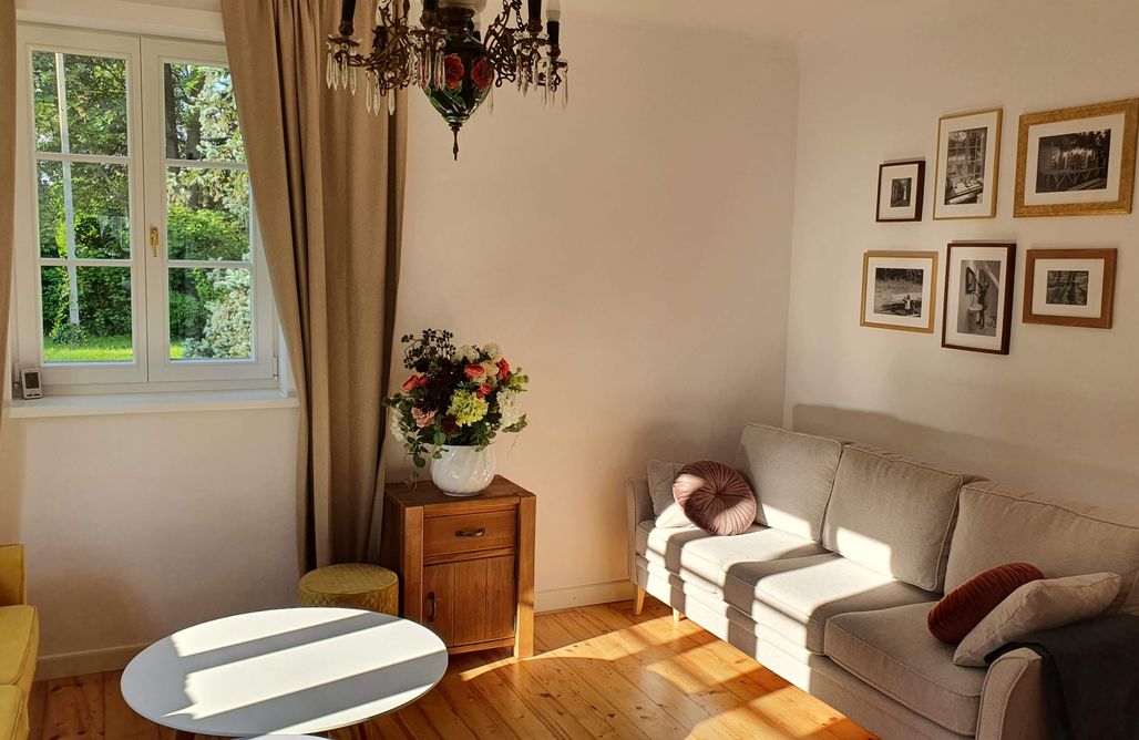 Domek Nad Rozlewiskiem Nasz Dębowiec - dom na wsi z sauną i widokiem na staw 1