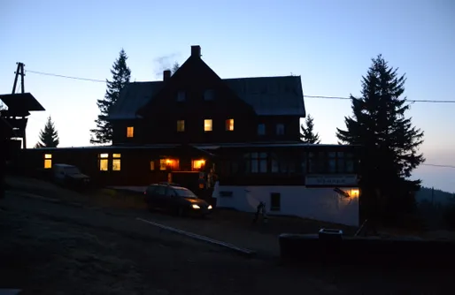 Zdjęcie obiektu Miejsce camperowe i namiotowe  w Górach Sowich