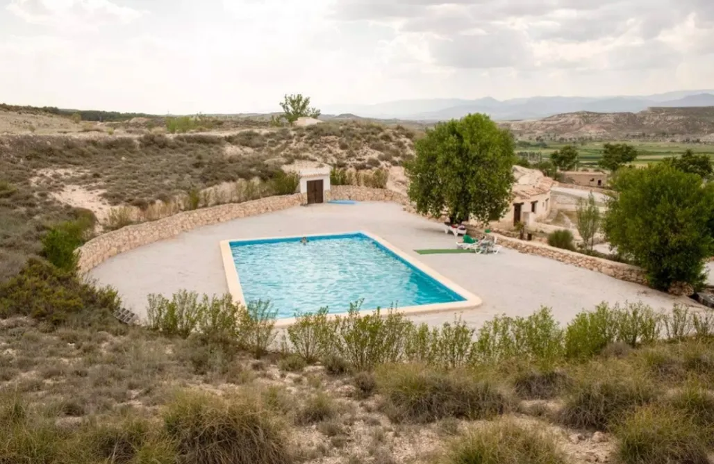 Cabaña con jacuzzi privado parejas Murcia Casa Cueva Luna 2