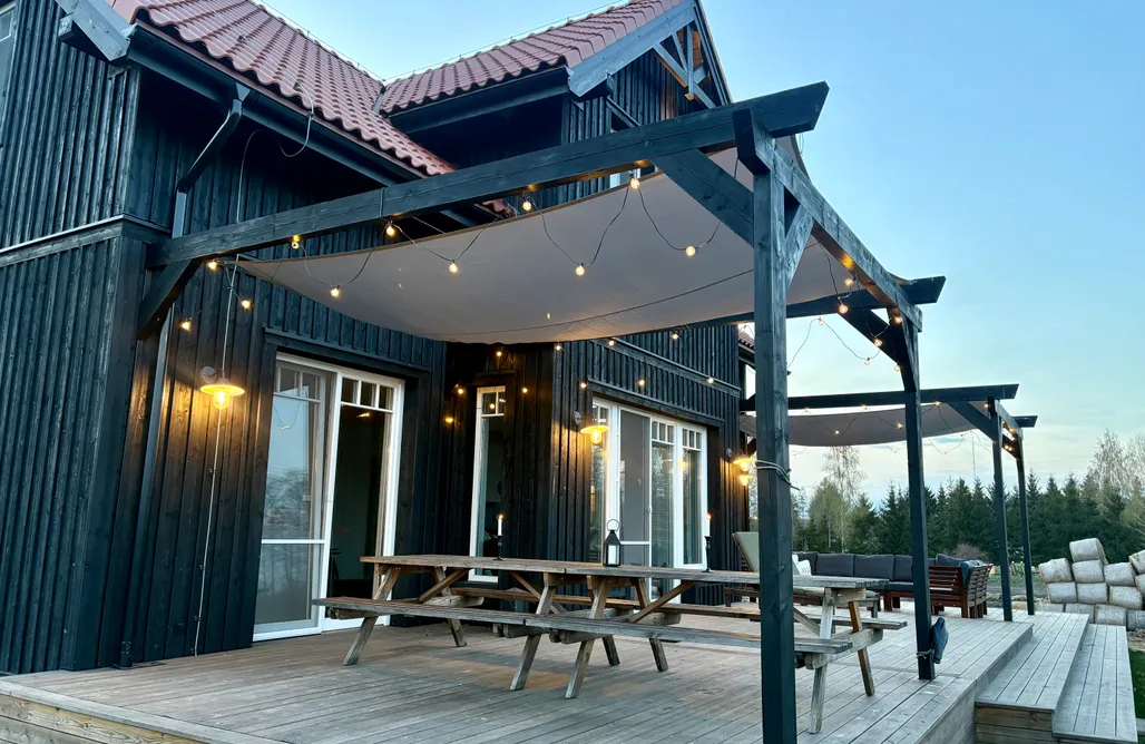 AlohaCamp Dom nad Buwełnem z własną linią brzegową 1