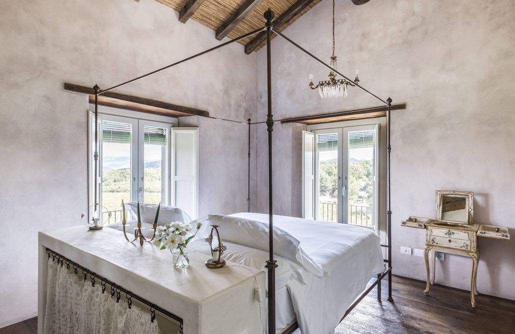 AlohaCamp Traditional sicilian house immerse in vineyards. 2