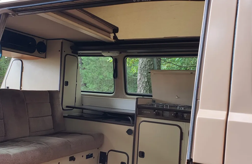 AlohaCamp VamosVan 4