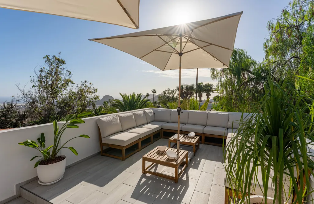 noclegi AlohaCamp The Green Villa La Florida 4