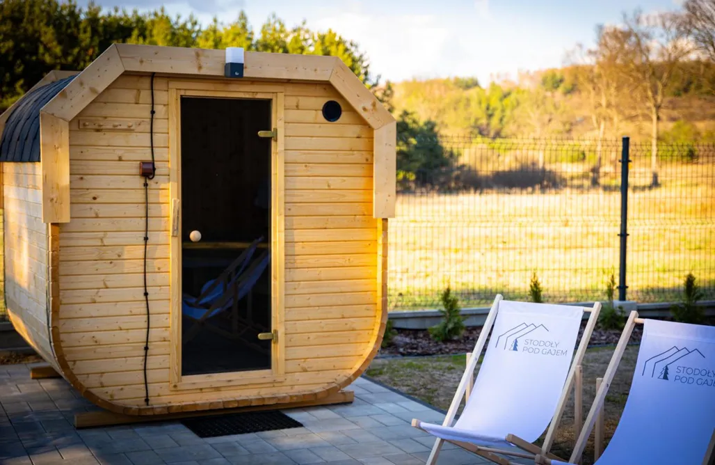 noclegi AlohaCamp Stodoły Pod Gajem z Balią i Sauną

 5