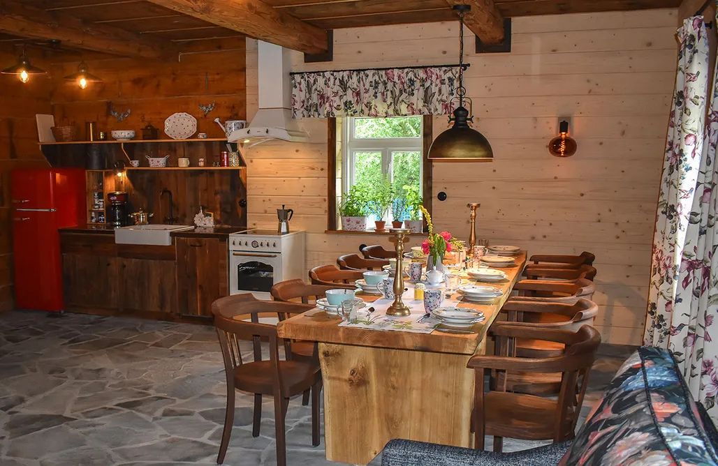 AlohaCamp Bratkowa Chata 2