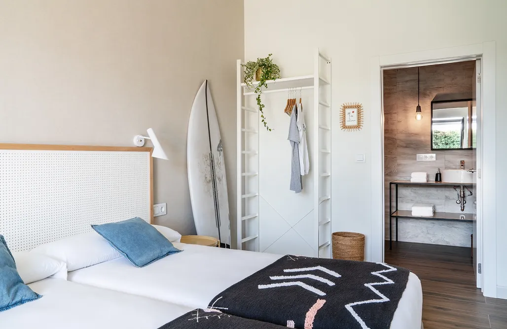 Alloggi AlohaCamp Langre Beach Surf Lodge  5