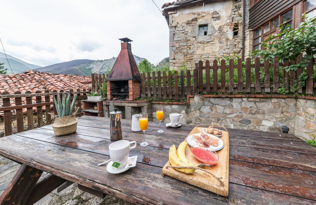 In Spain La Congosta, encantadora casita de montaña con jacuzzi 3