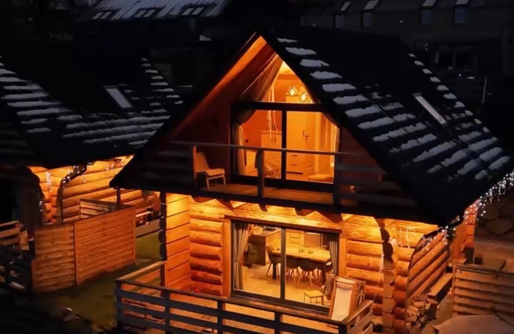 noclegi AlohaCamp Osada Chełm domek Beskid i Góral 2