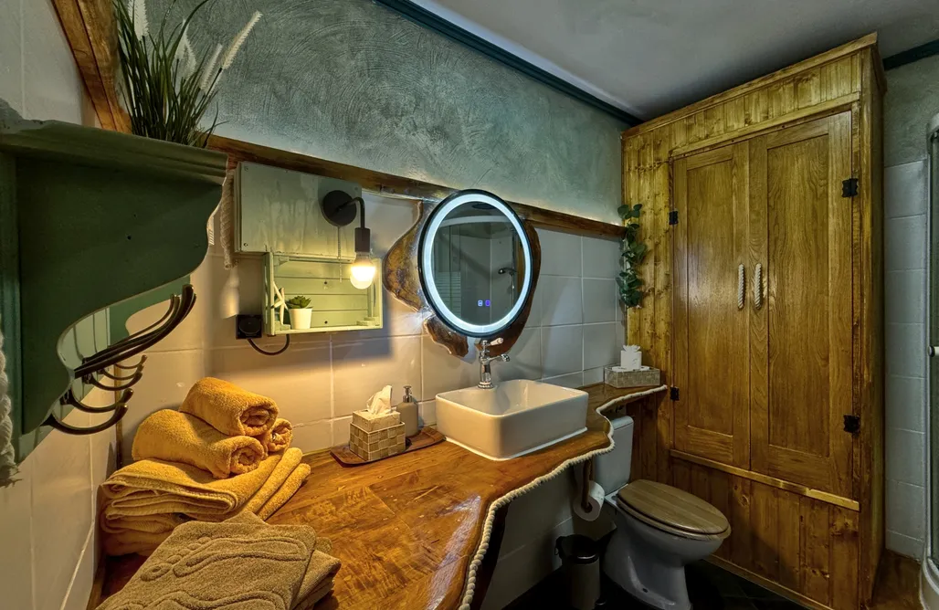 AlohaCamp The Wild 3