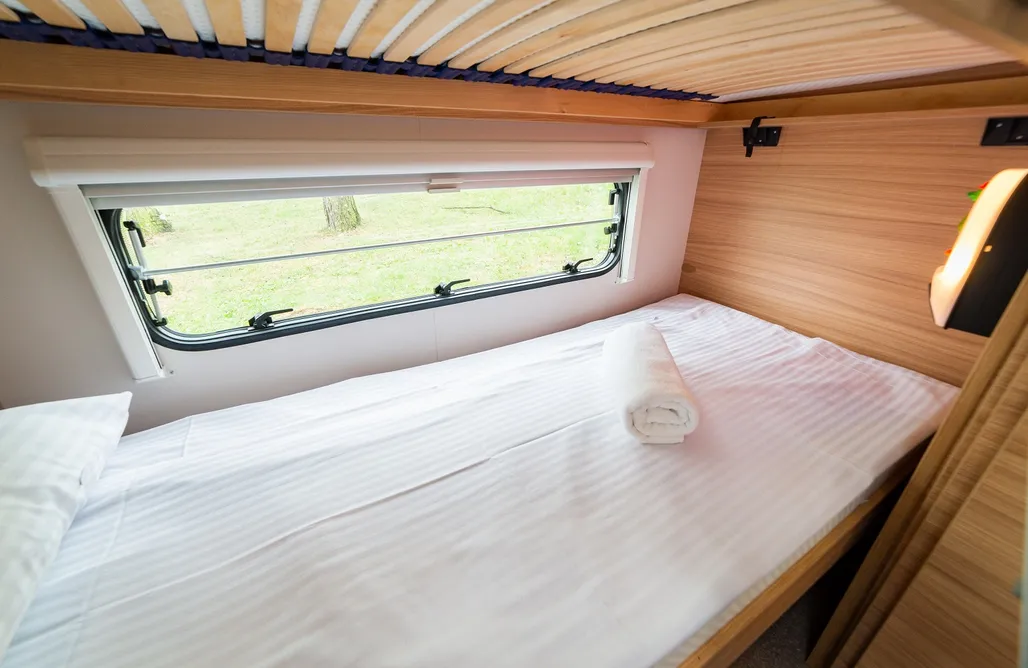 AlohaCamp Komfortowa przyczepa VIP 4