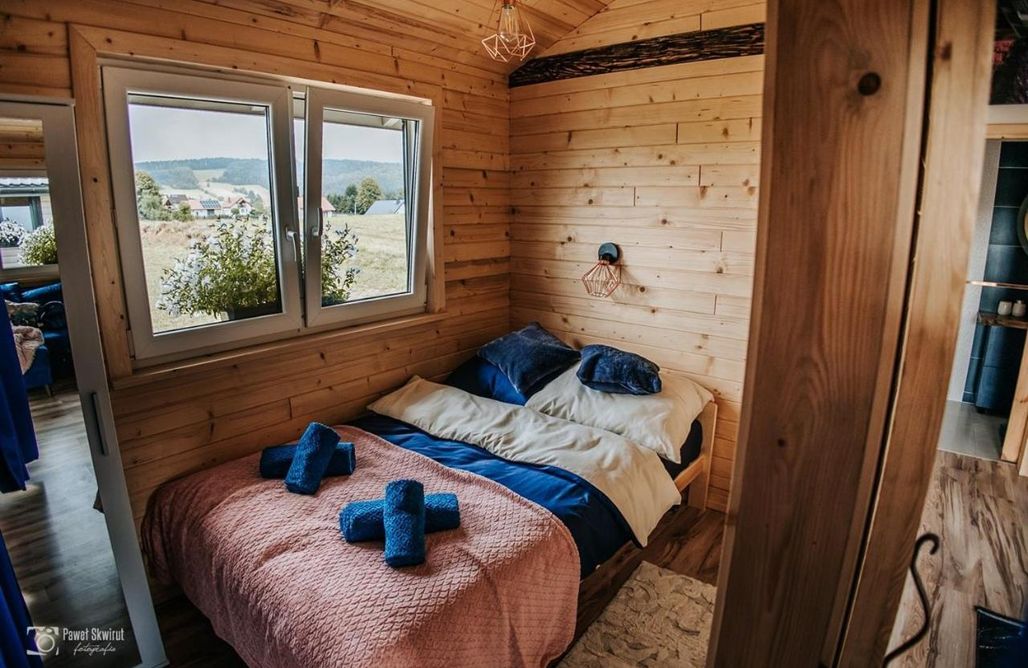 AlohaCamp Chalet Superior BLUE 2