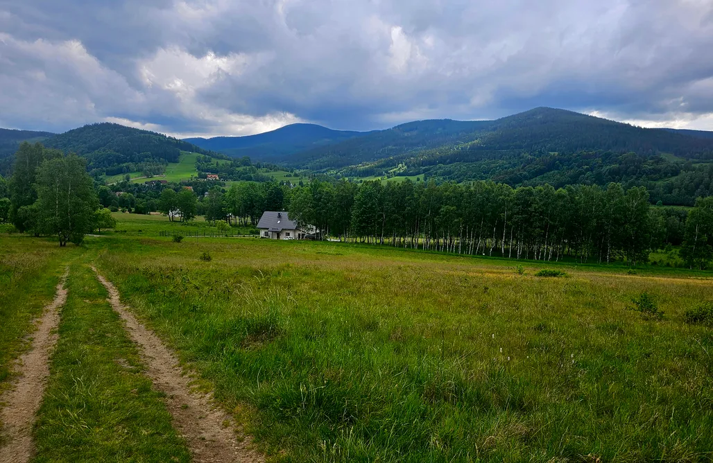 AlohaCamp accommodation Nad Potokiem z Alpakami 1