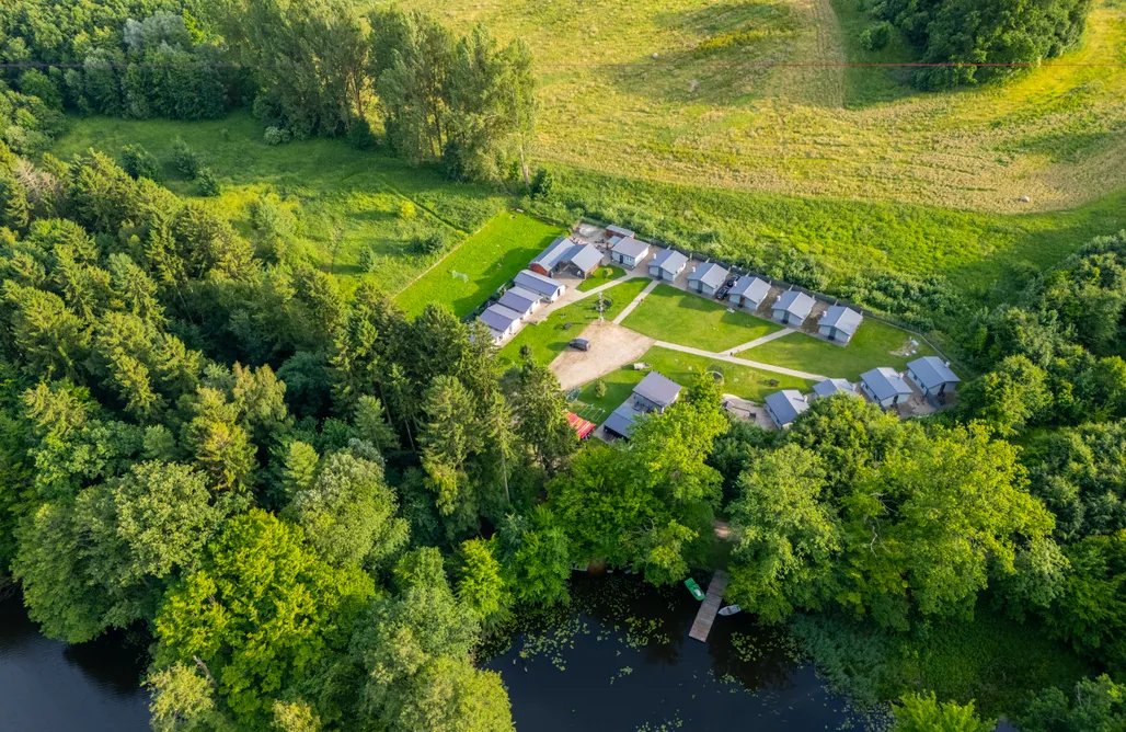 Hébergement AlohaCamp Domki nad rozlewiskiem 1