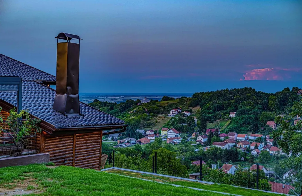 Unterkunft AlohaCamp Wood house Marilla 4